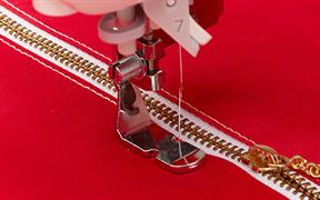 Juki Hsm Accessories - Adjustable Zipper Foot
